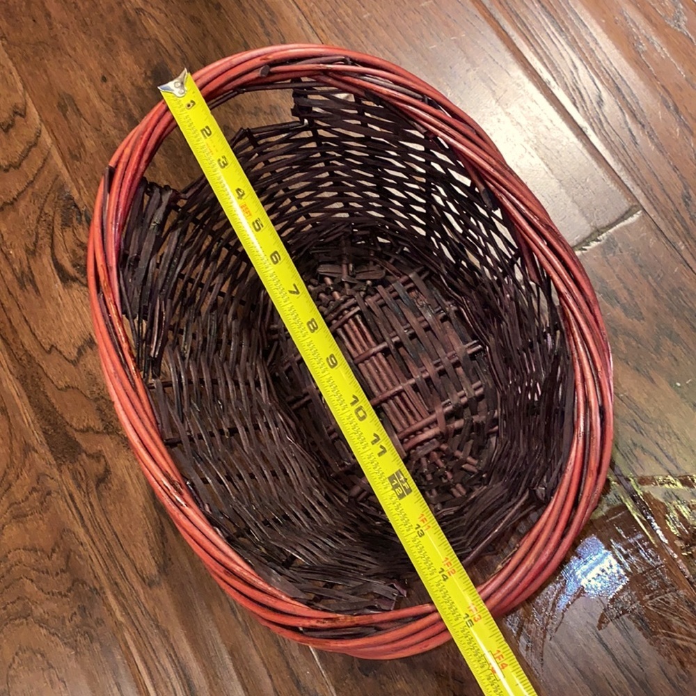 Woven basket side carry handles red mahogany dark walnut size approx 15” x 12”​ - Picture 2 of 13